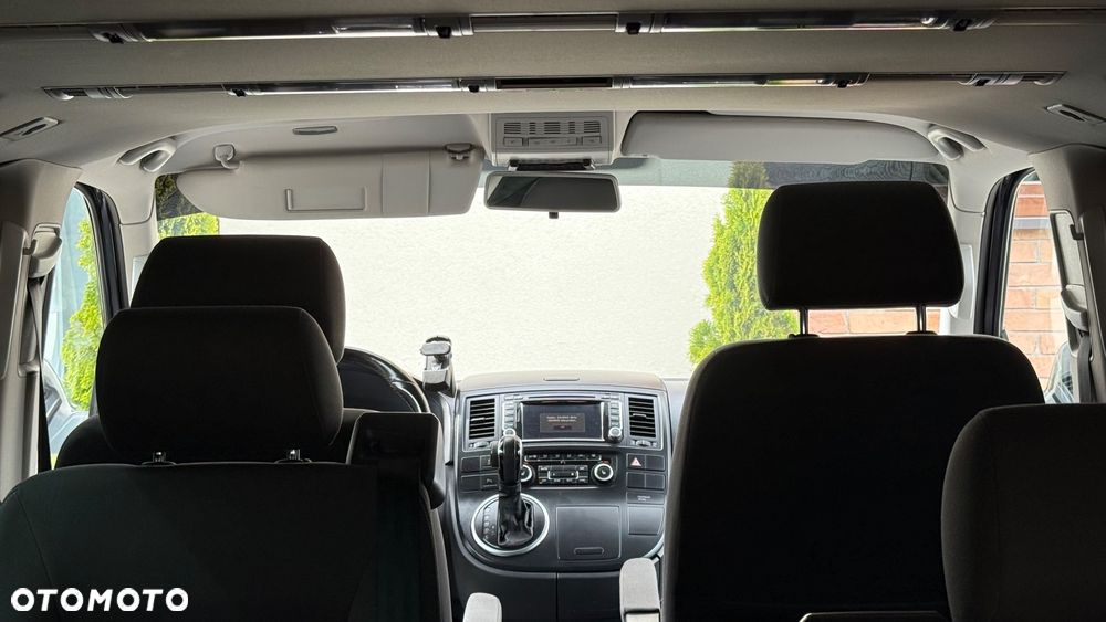 Volkswagen Multivan - 27