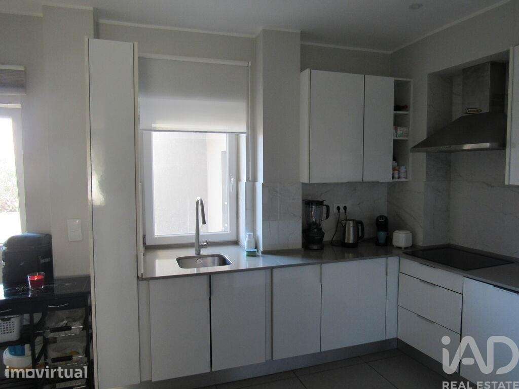 Apartamento T2 em São Sebastião de 87 m2 - Grande imagem: 2/31