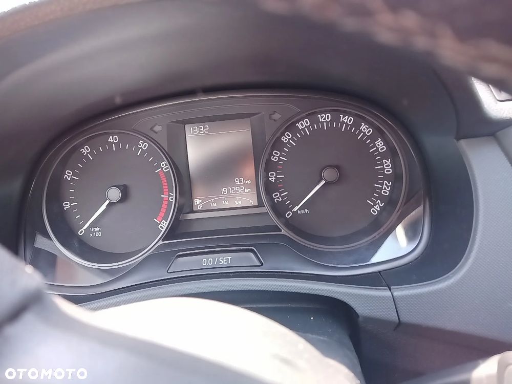 Skoda Fabia 1.0 Ambition - 12