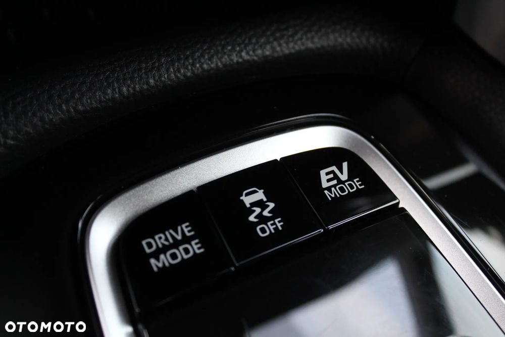 Toyota Corolla Cross 2.0 Hybrid Comfort - 20