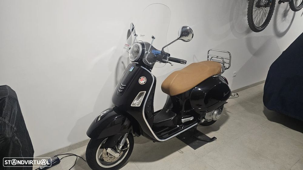 Vespa GTS Super GTS - 4