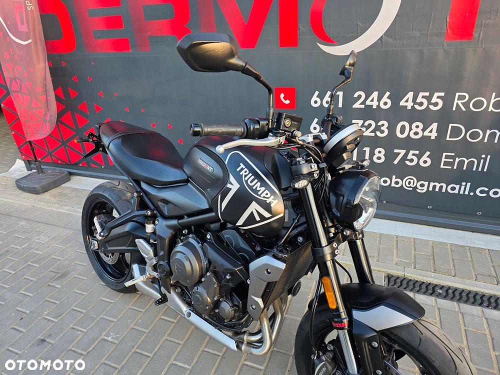 Triumph Trident - 27