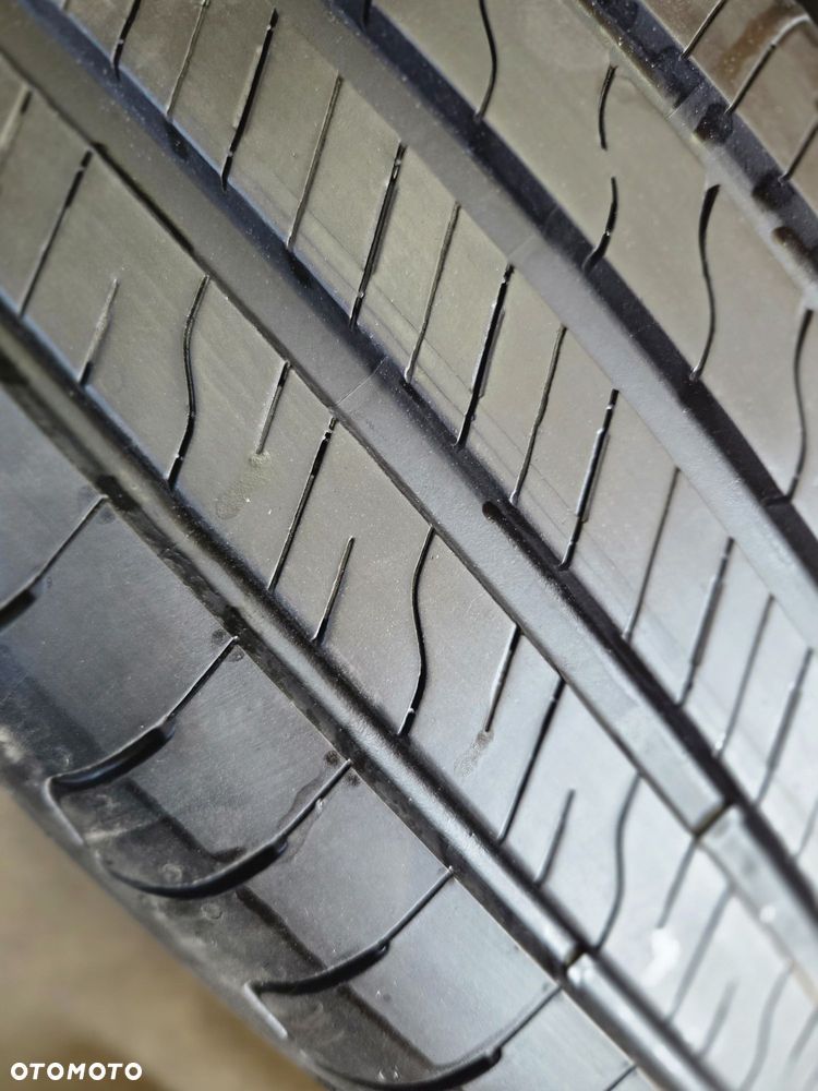 opony używane 215/55R17 Goodyear efficientgrip performance 2 - 2
