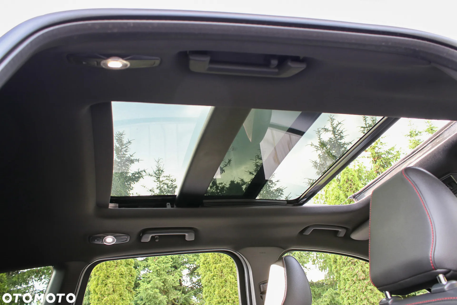 Ford Kuga 1.5 EcoBoost 2x4 ST-Line - 23