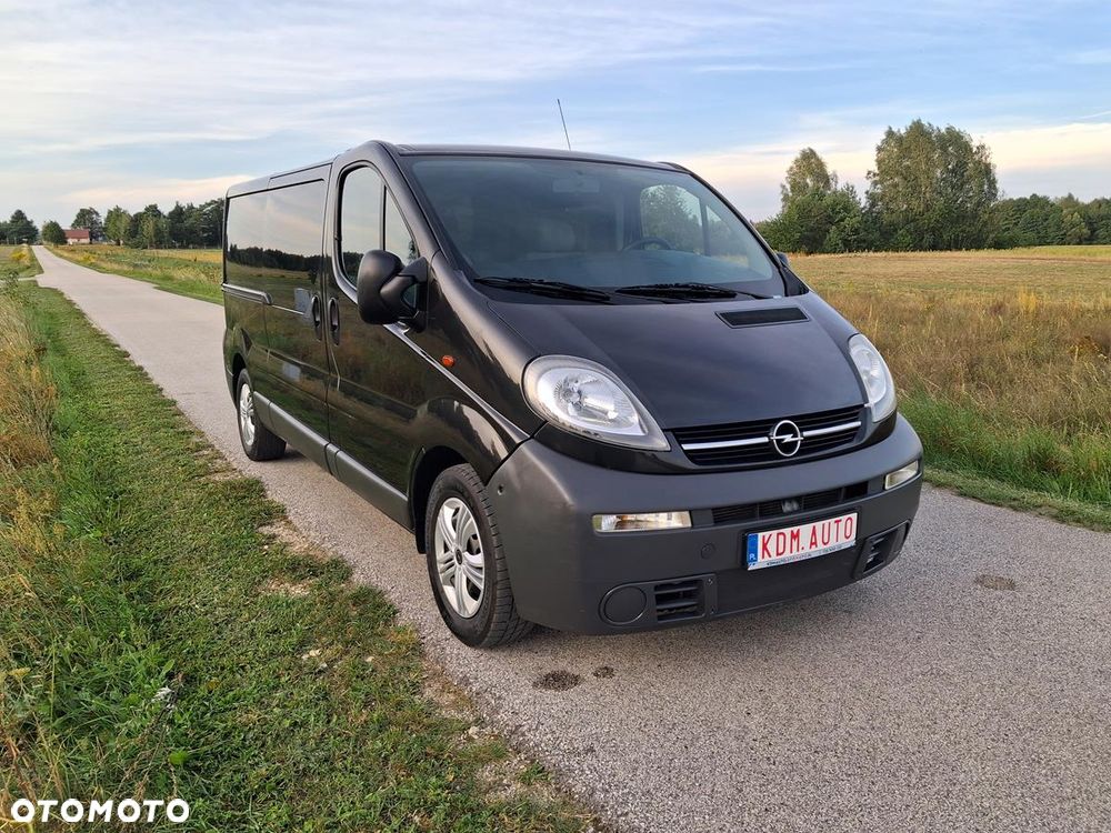 Opel Vivaro - 17