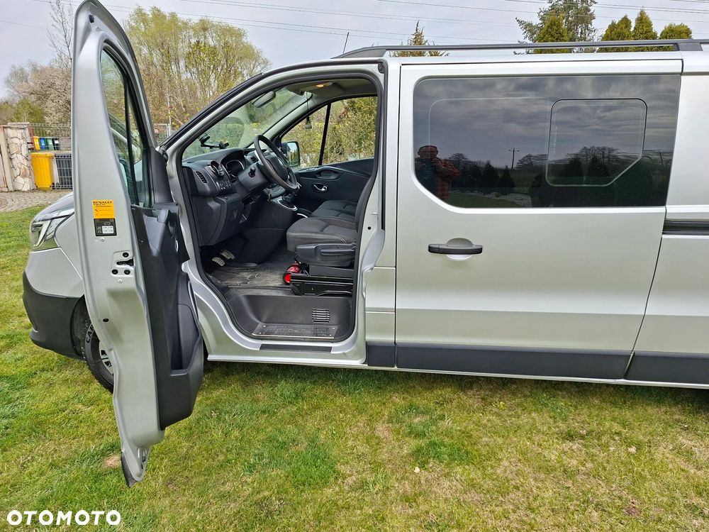 Renault Trafic - 2