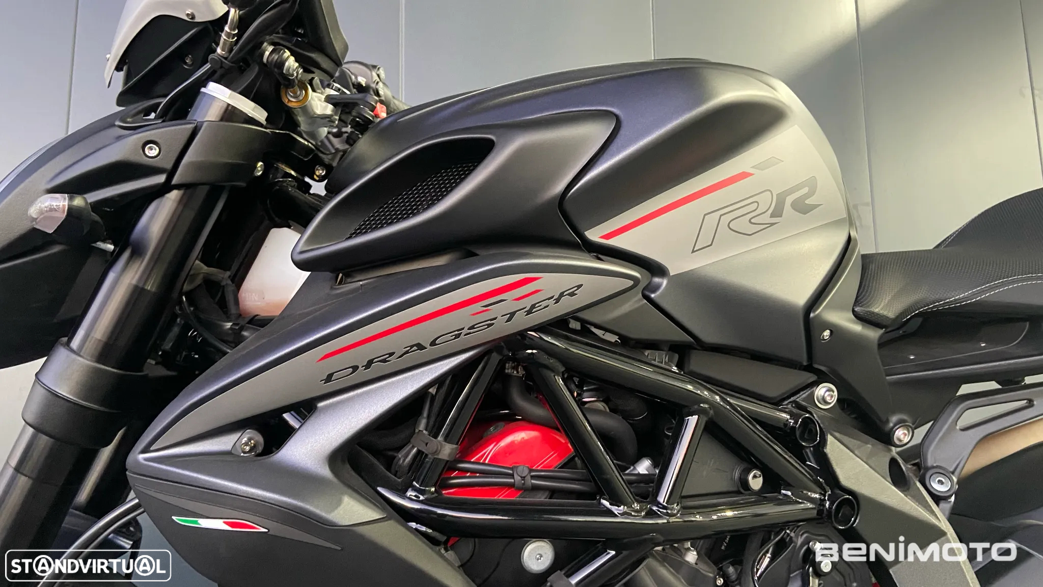 MV Agusta Dragster RR SCS - 4