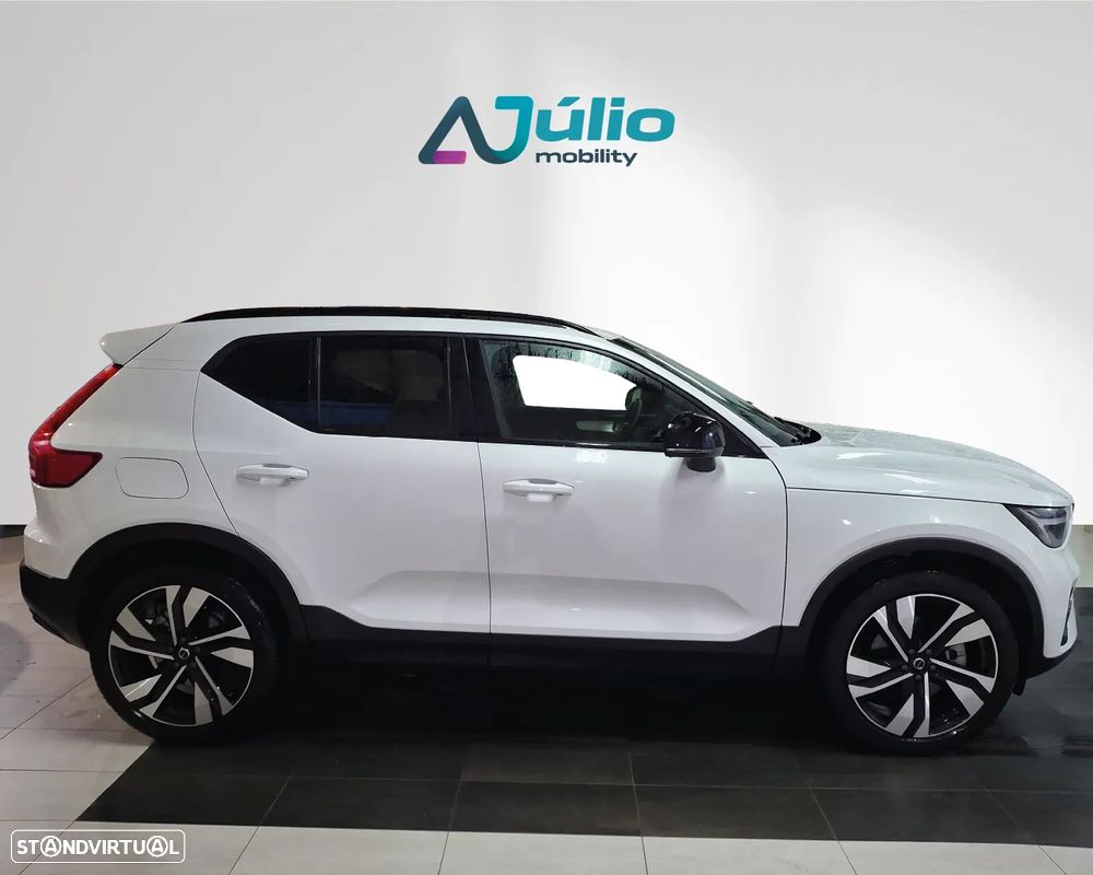 Volvo XC 40 2.0 B3 Plus Dark - 5