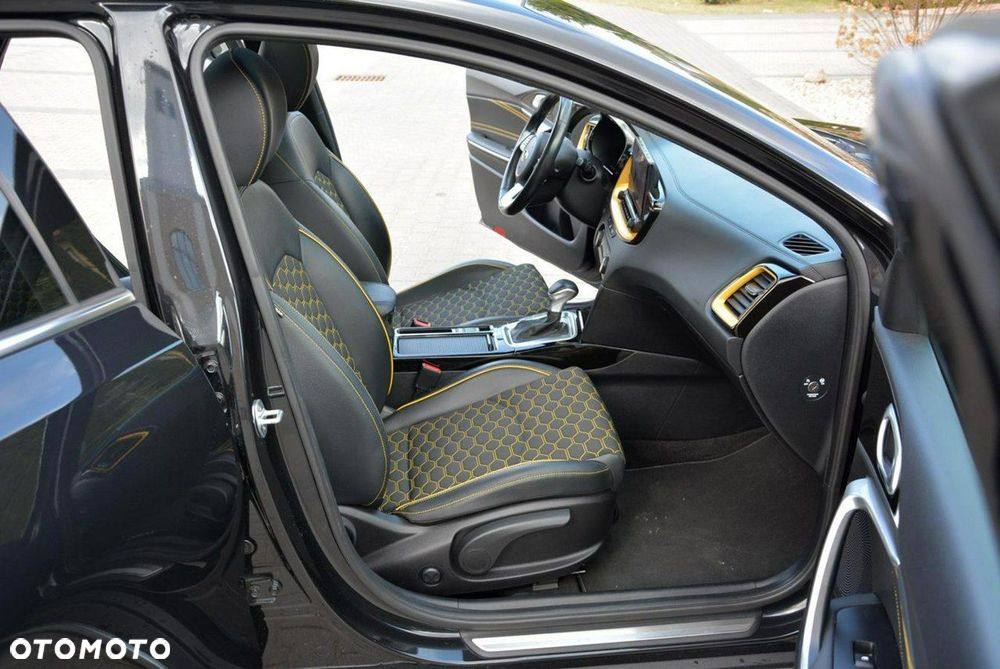 Kia XCeed 1.6 T-GDI OPF DCT7 LAUNCH EDITION - 17