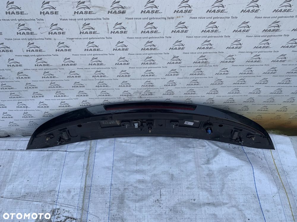 Spoiler lotka klapy 3-stop Mercedes W213 kombi a2137900800 - 2