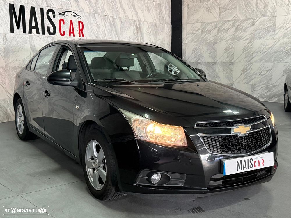 Chevrolet Cruze 1.6 LS - 2