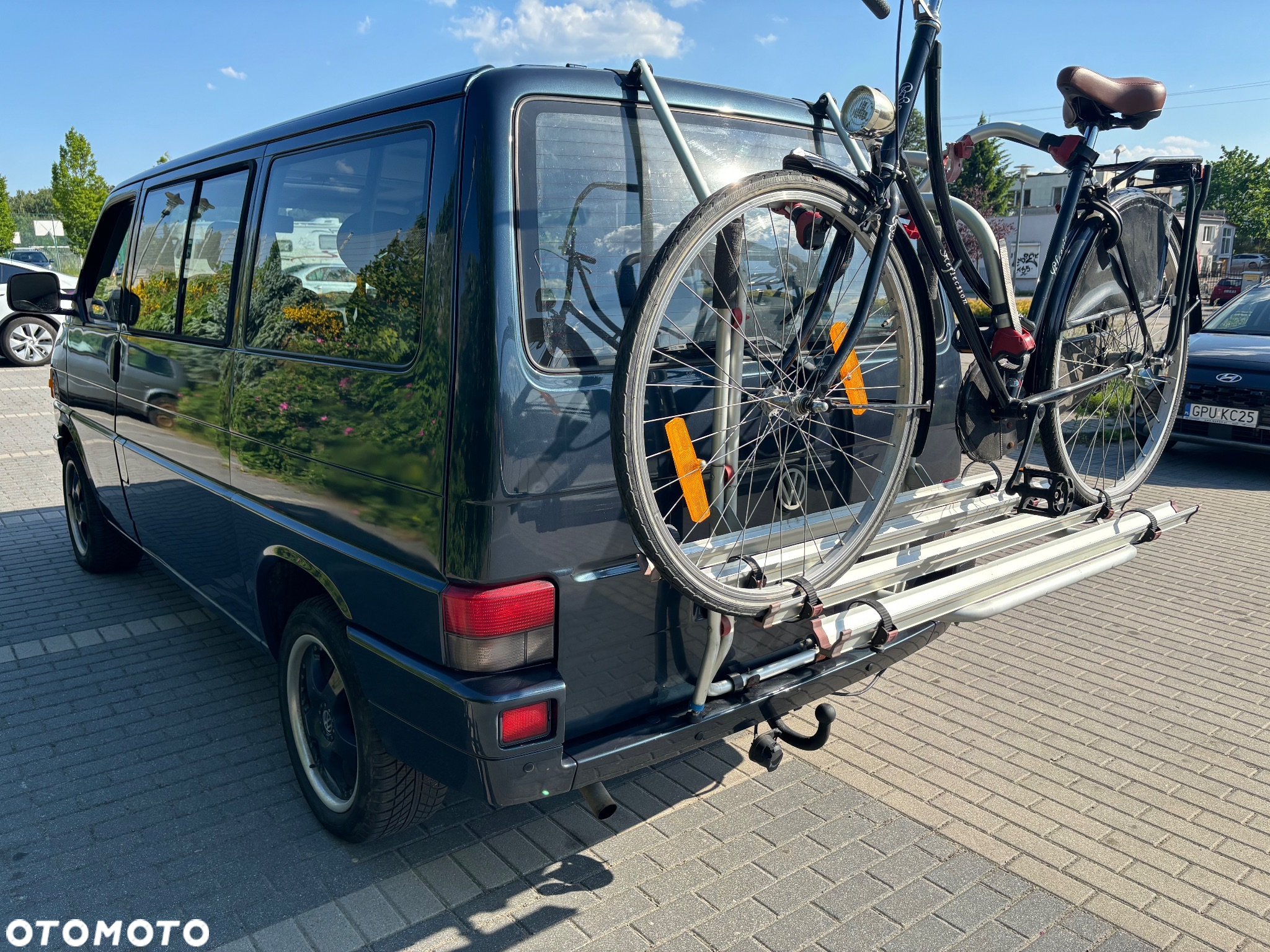 Volkswagen Multivan TD 70BMH2 - 2