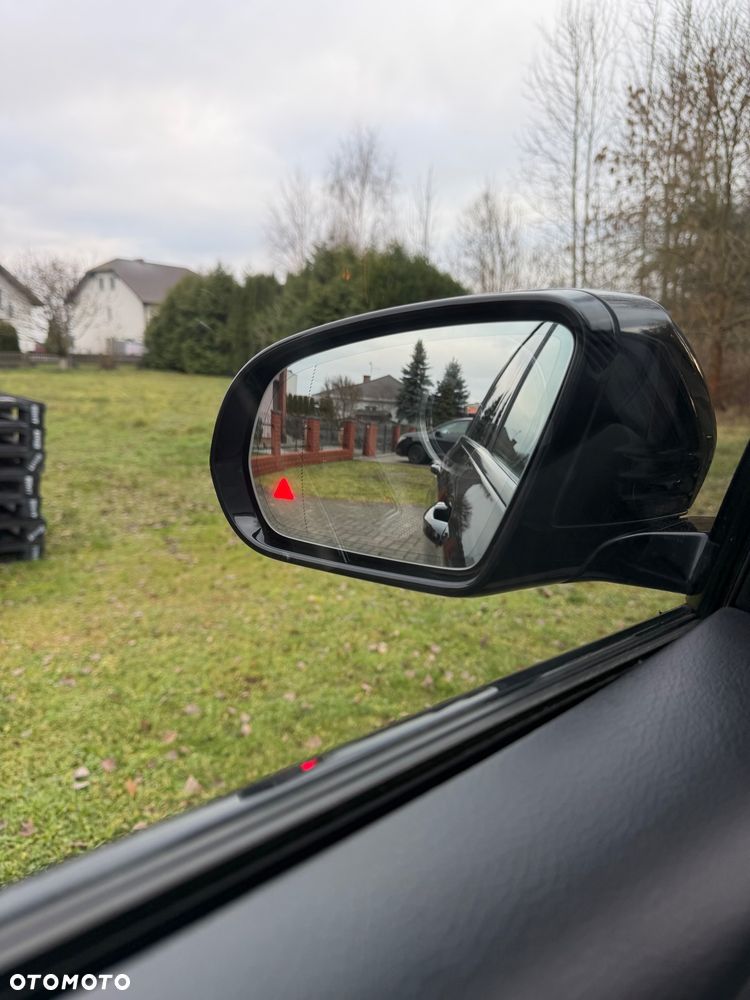 Mercedes-Benz Klasa E 220 d 9G-TRONIC Avantgarde - 31