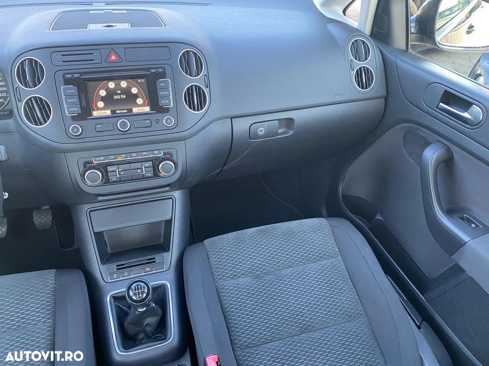 Volkswagen Golf Plus - 23