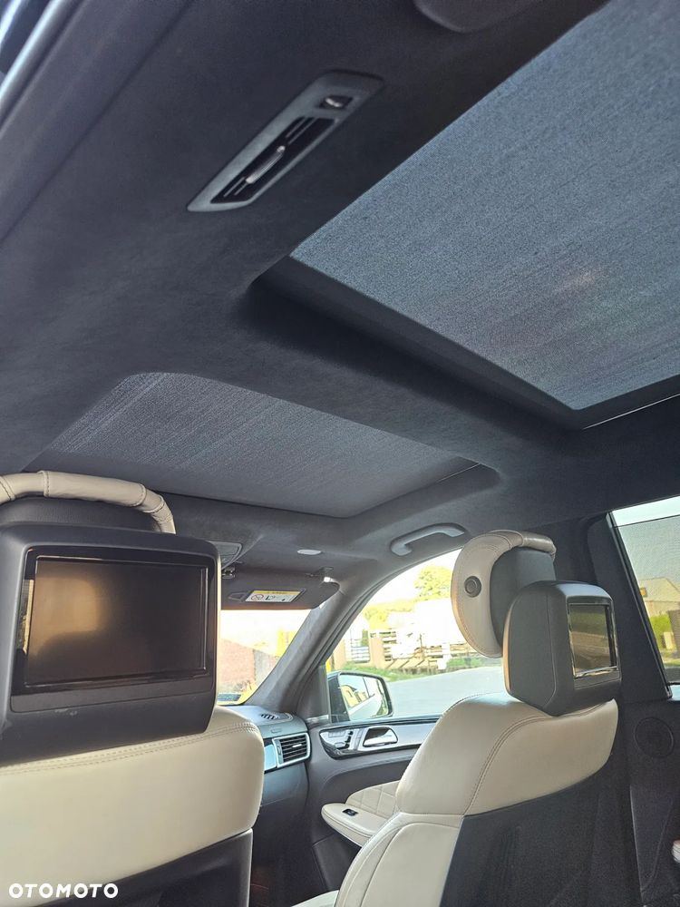 Mercedes-Benz GL 350 BlueTec 4-Matic - 13