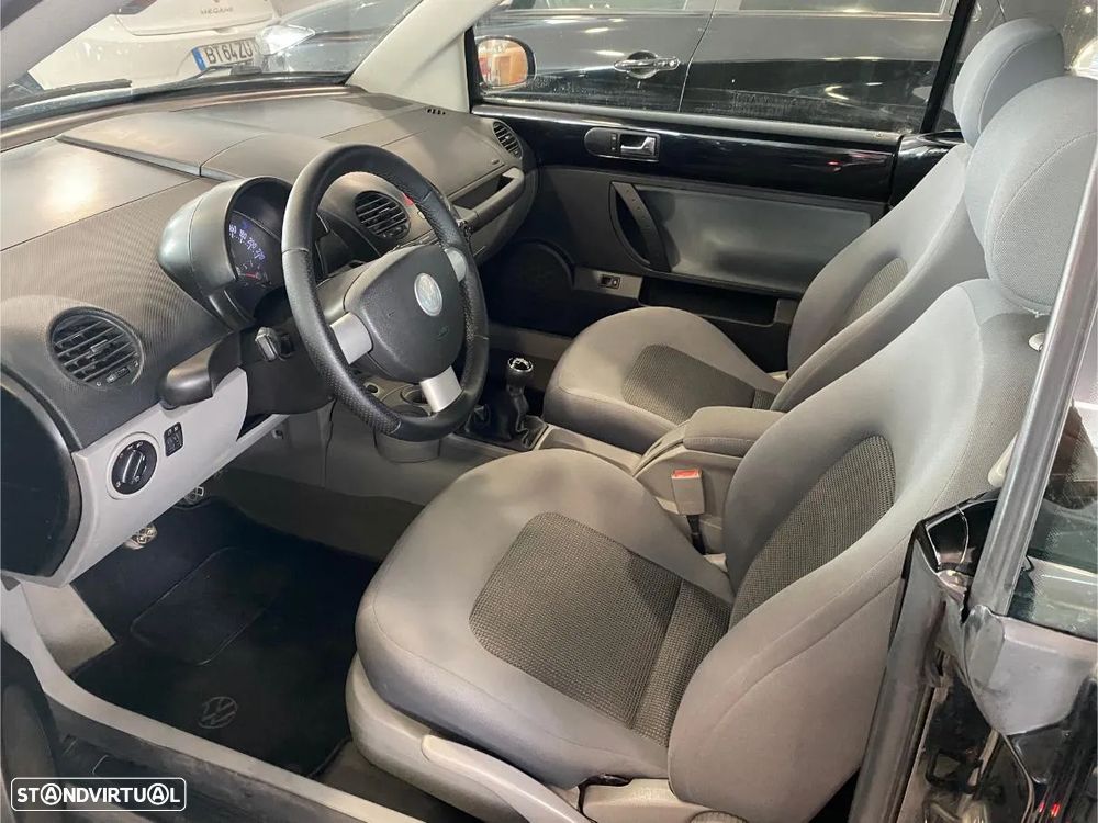 VW New Beetle Cabriolet 1.9 TDi - 26