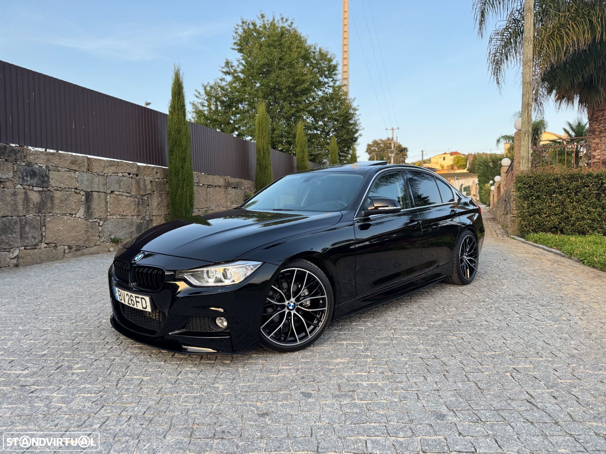 BMW 328 i Auto Pack M - 1