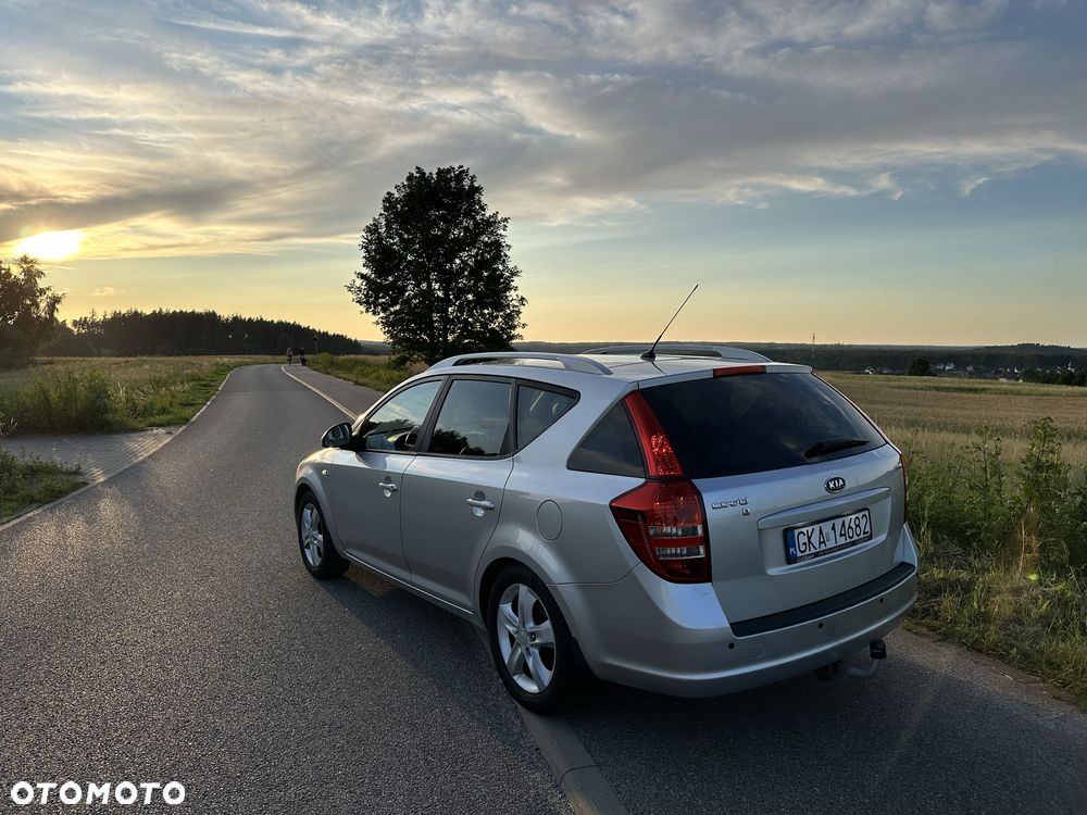Kia Ceed - 2