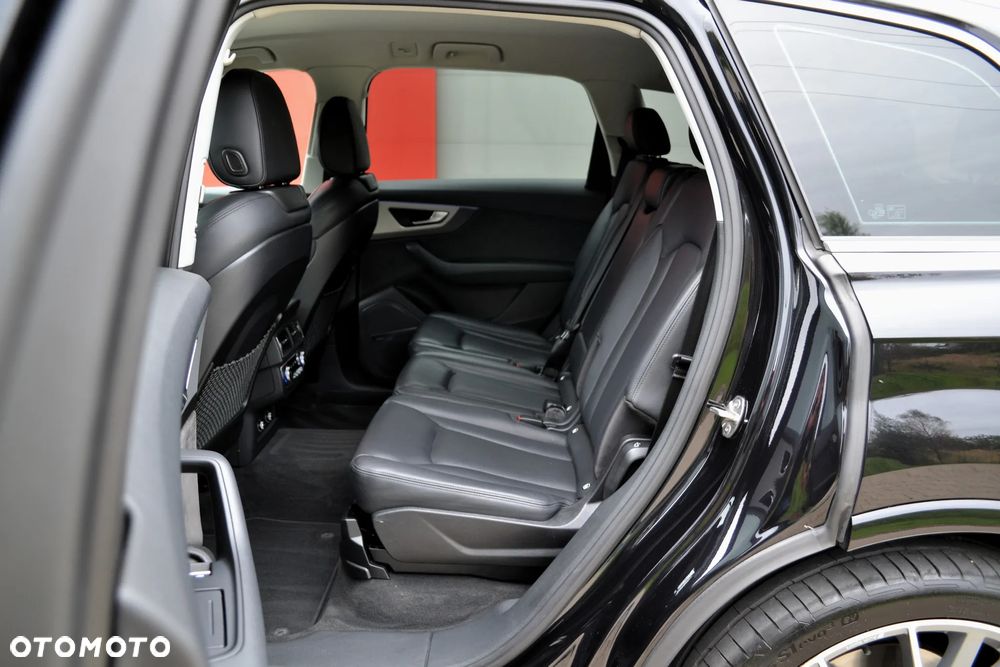 Audi Q7 50 TDI Quattro Tiptronic - 7