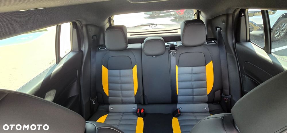 Jeep Avenger 1.2 T3 mHEV The North Face 4xe eDCT6 - 10