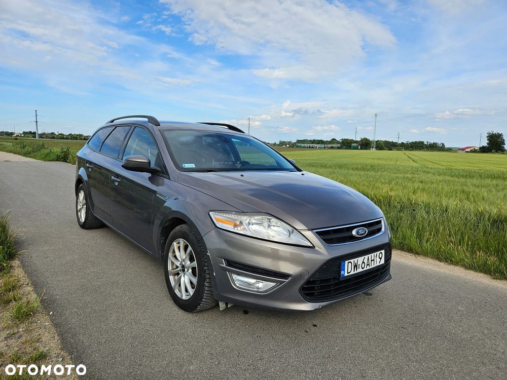 Ford Mondeo 2.0 TDCi Ghia - 11