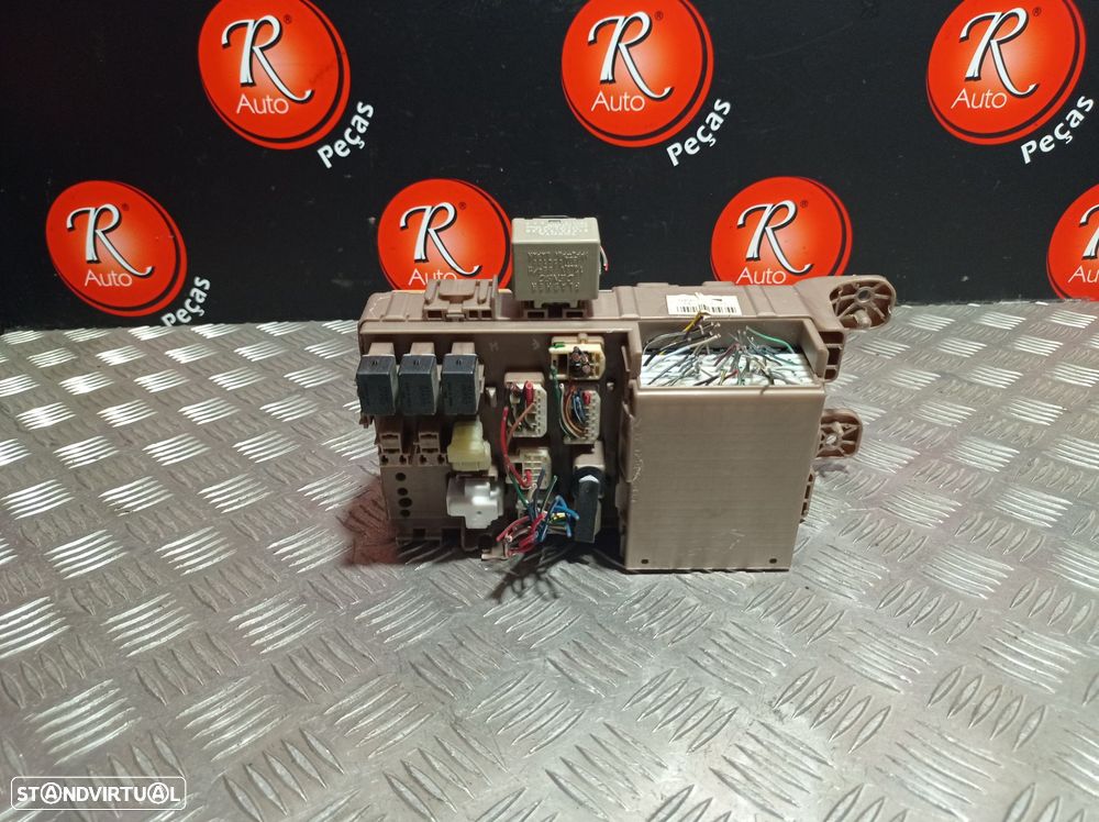 Caixa De Fusíveis Toyota Corolla Verso (_E12_) - 3