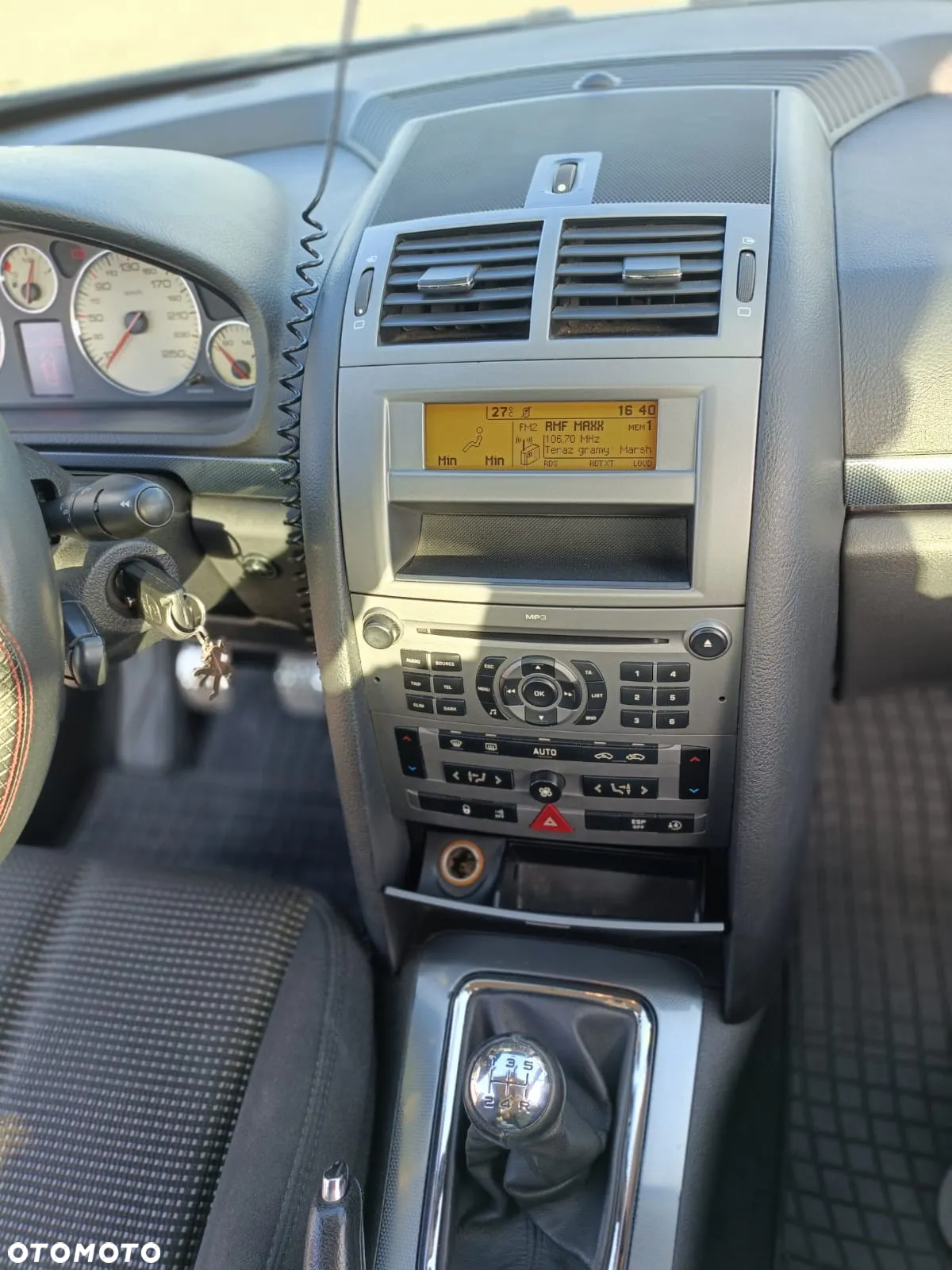 Peugeot 407 - 19