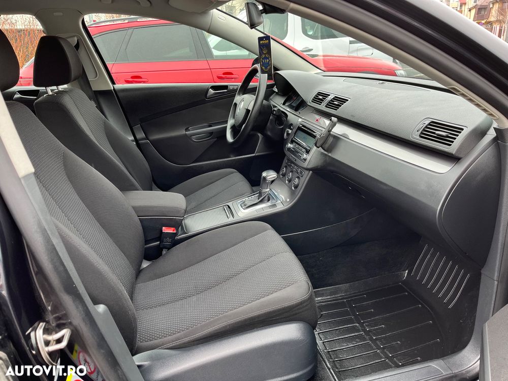 Volkswagen Passat 2.0 TDI DSG Comfortline - 7