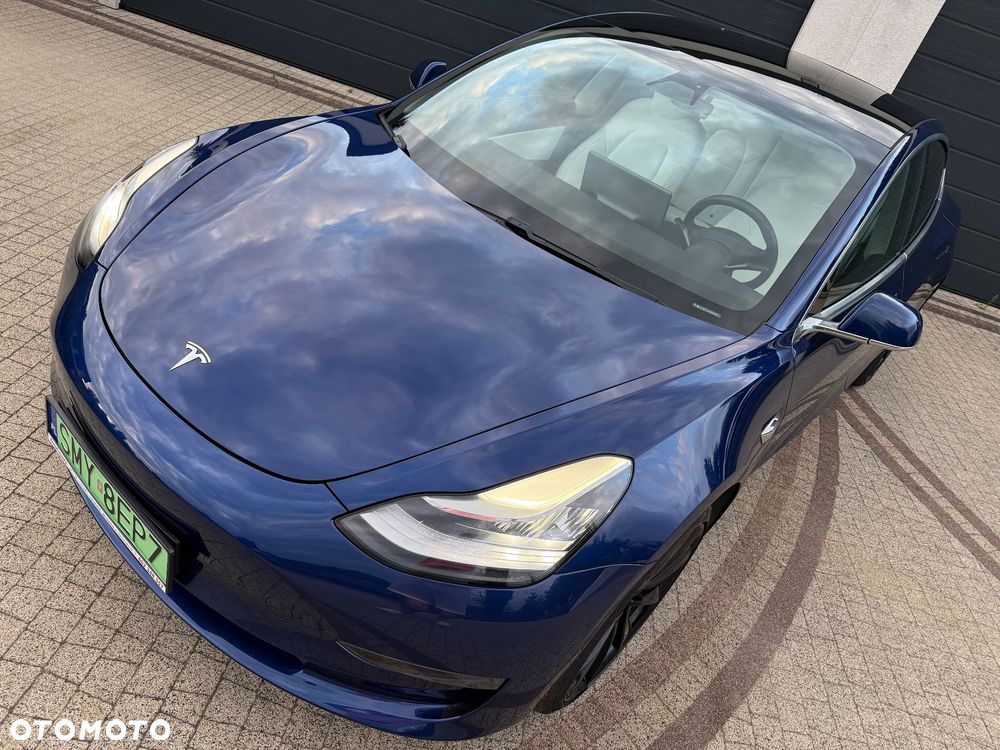 Tesla Model 3 Langstreckenbatterie Allradantrieb Dual Motor Performance - 11
