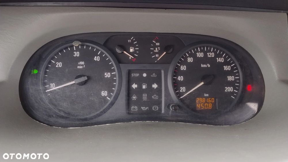 Opel Vivaro - 7