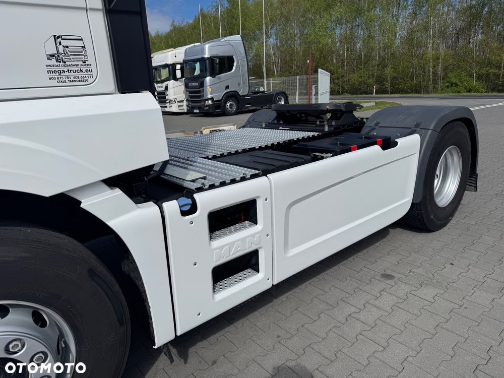 MAN TGS 18.510 BOGATA WERSJA PRZÓD/TYŁ PODUSZKI - 15