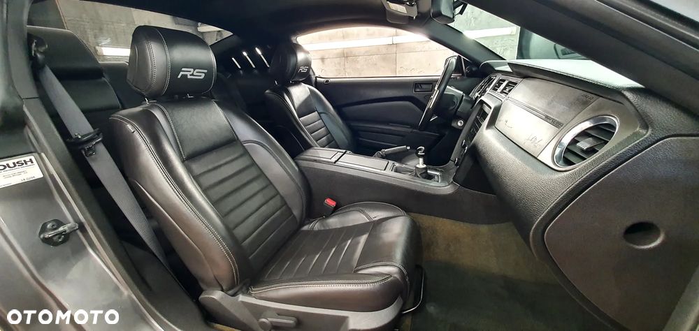 Ford Mustang 3.7 V6 Premium - 35