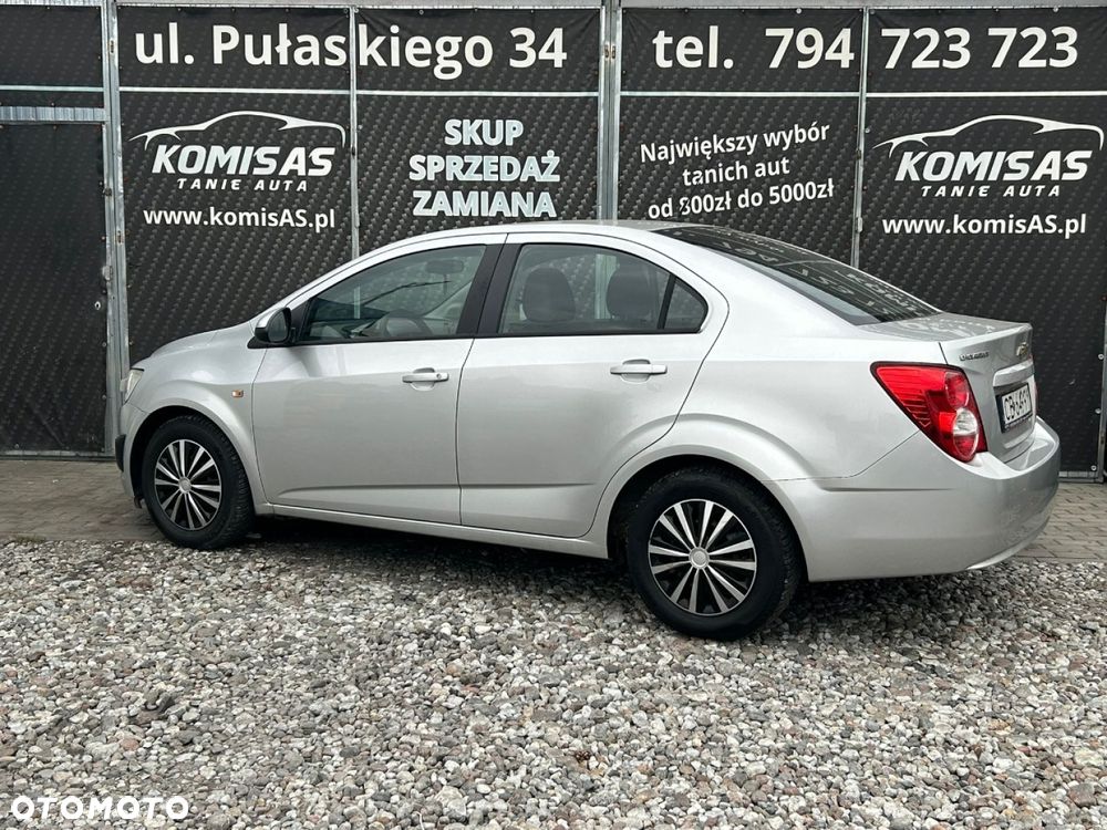 Chevrolet Aveo - 5