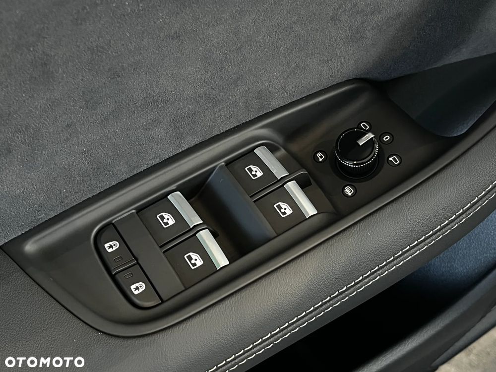 Audi Q8 TFSI e PHEV 290 kW Quattro Tiptronic - 13