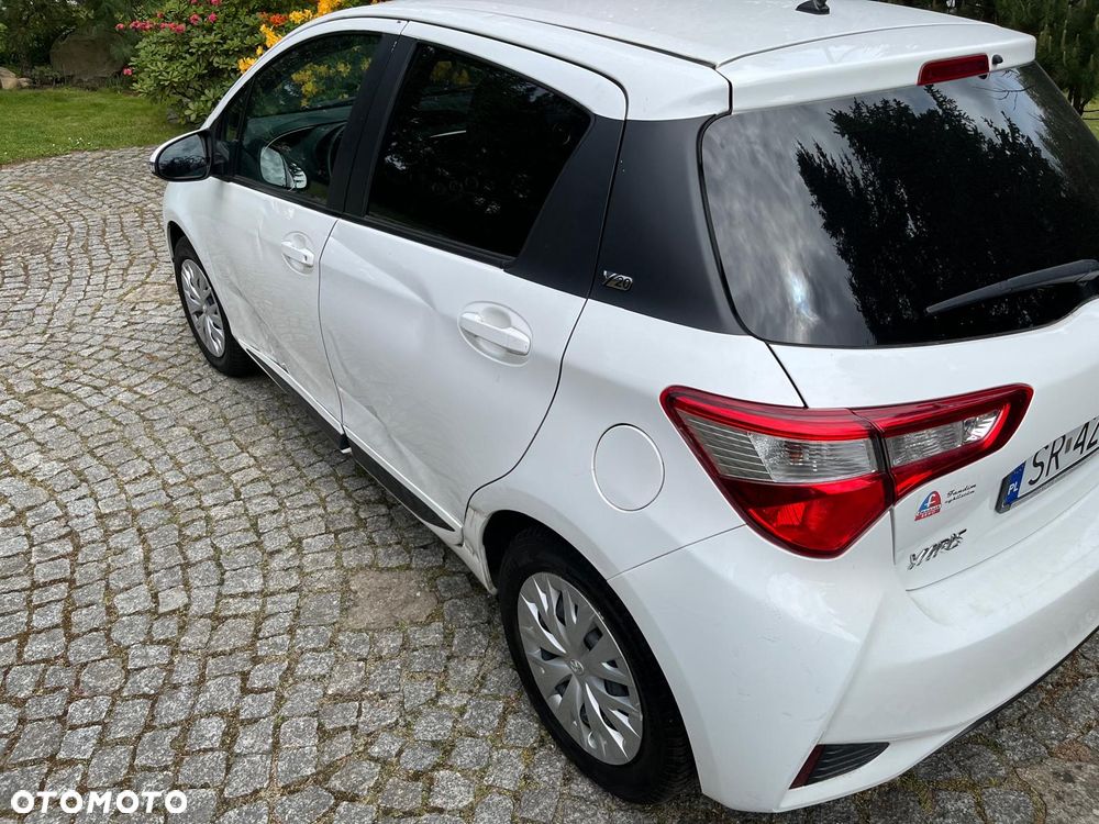 Toyota Yaris - 6