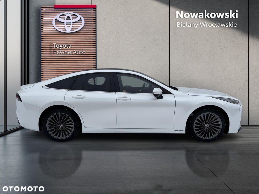 Toyota Mirai Executive - 6