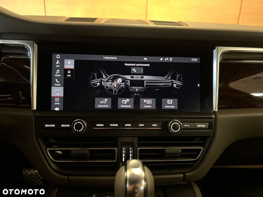 Porsche Macan - 19
