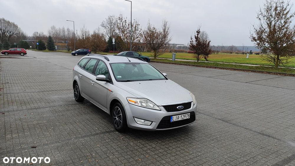 Ford Mondeo 2.0 TDCi Ambiente - 22