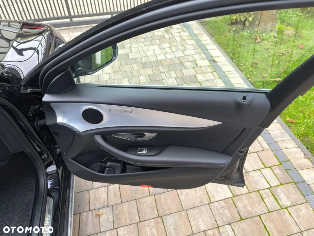 Mercedes-Benz Klasa E 200 d Business Edition 9G-TRONIC - 4