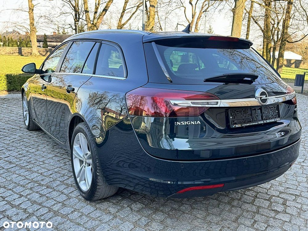 Opel Insignia - 8