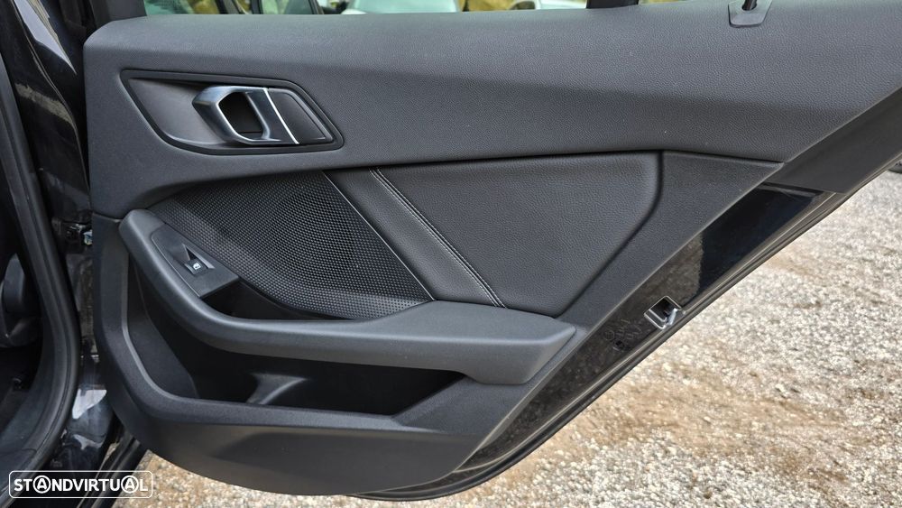 BMW 116 d Line Sport Auto - 55