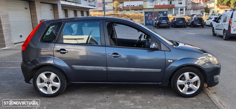 Ford Fiesta 1.25 Trend - 7