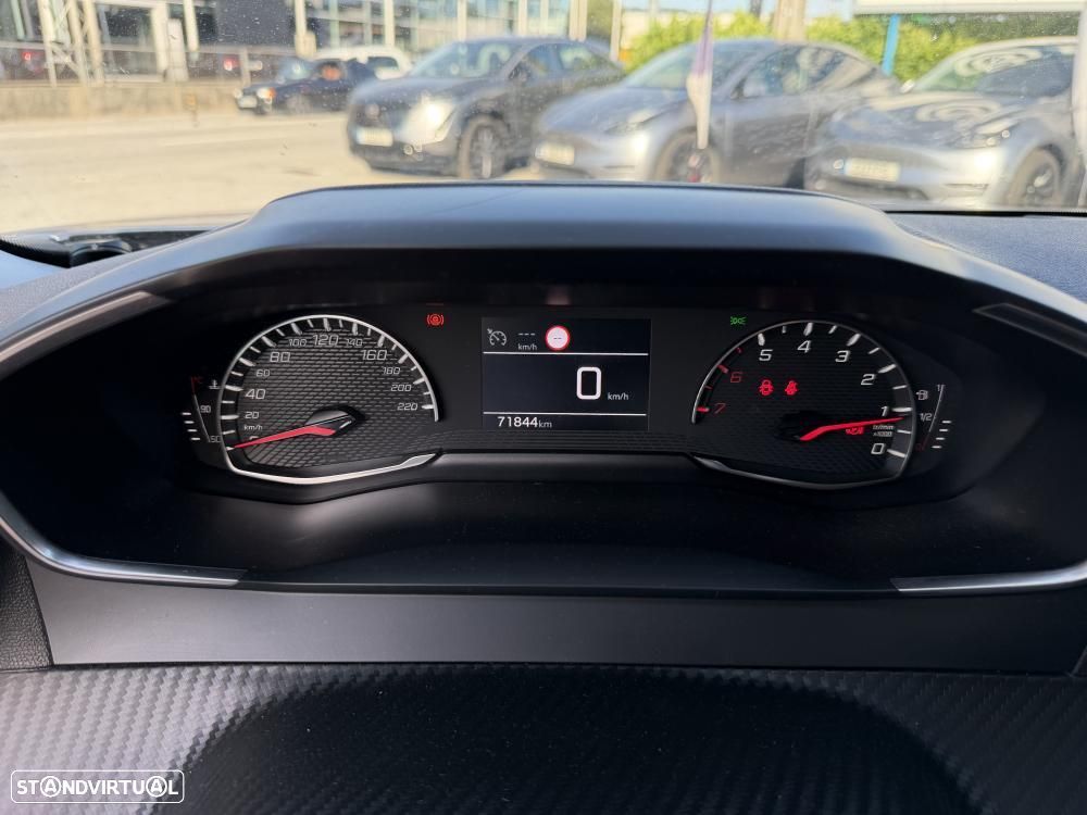 Peugeot 2008 1.2 PureTech Allure Pack - 8