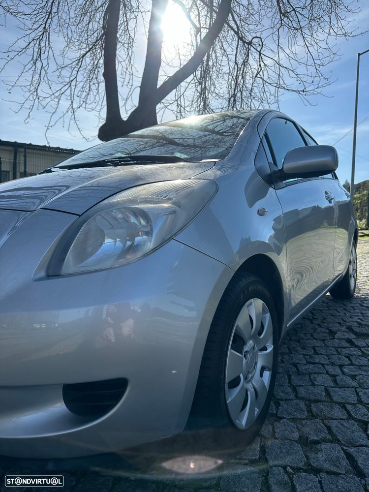 Toyota Yaris 1.0 VVT-i AC - 2