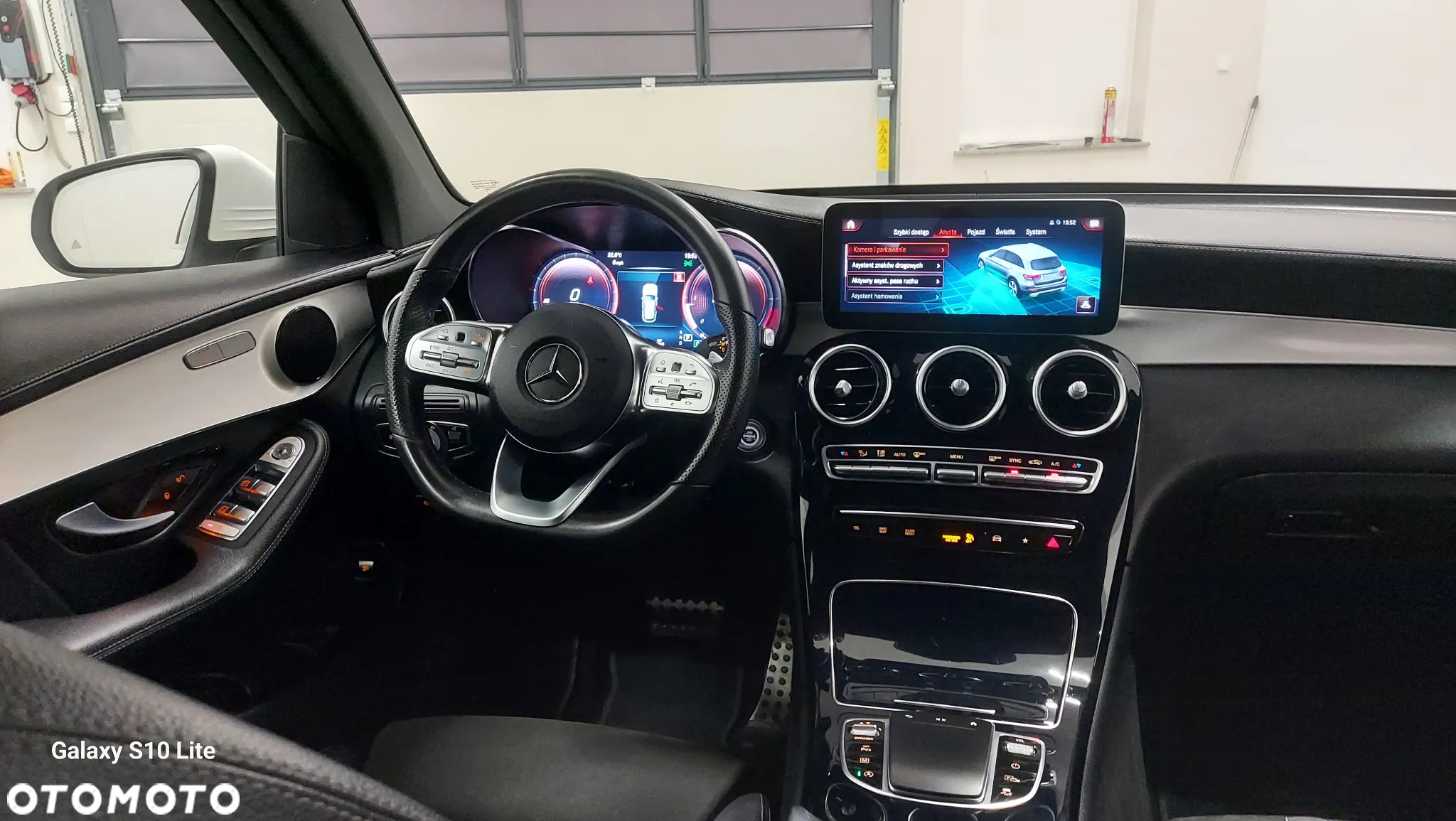 Mercedes-Benz GLC 220 d 4Matic 9G-TRONIC AMG Line - 7