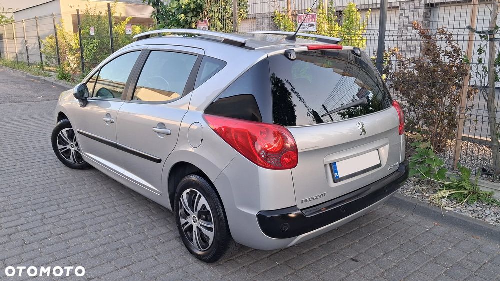 Peugeot 207 - 5