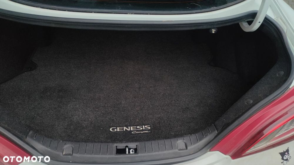 Hyundai Genesis - 36