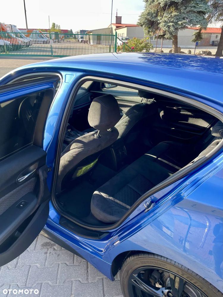 BMW Seria 1 120d - 11