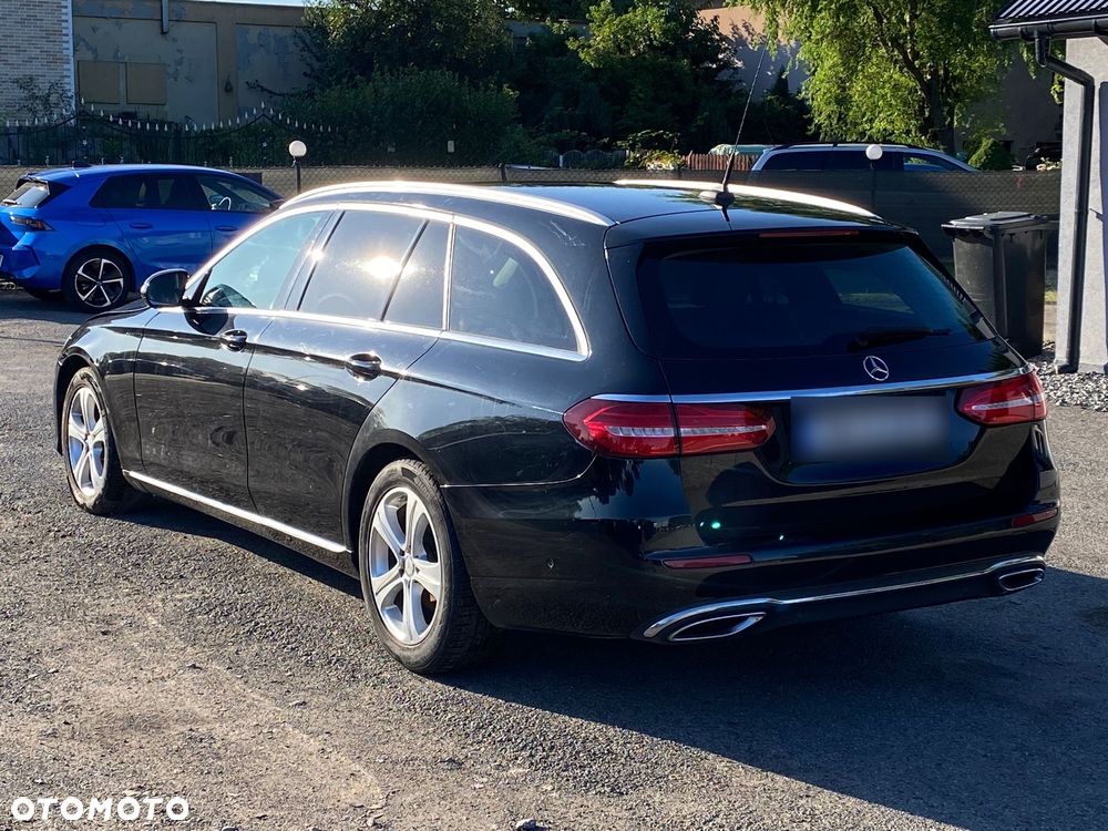 Mercedes-Benz Klasa E - 1