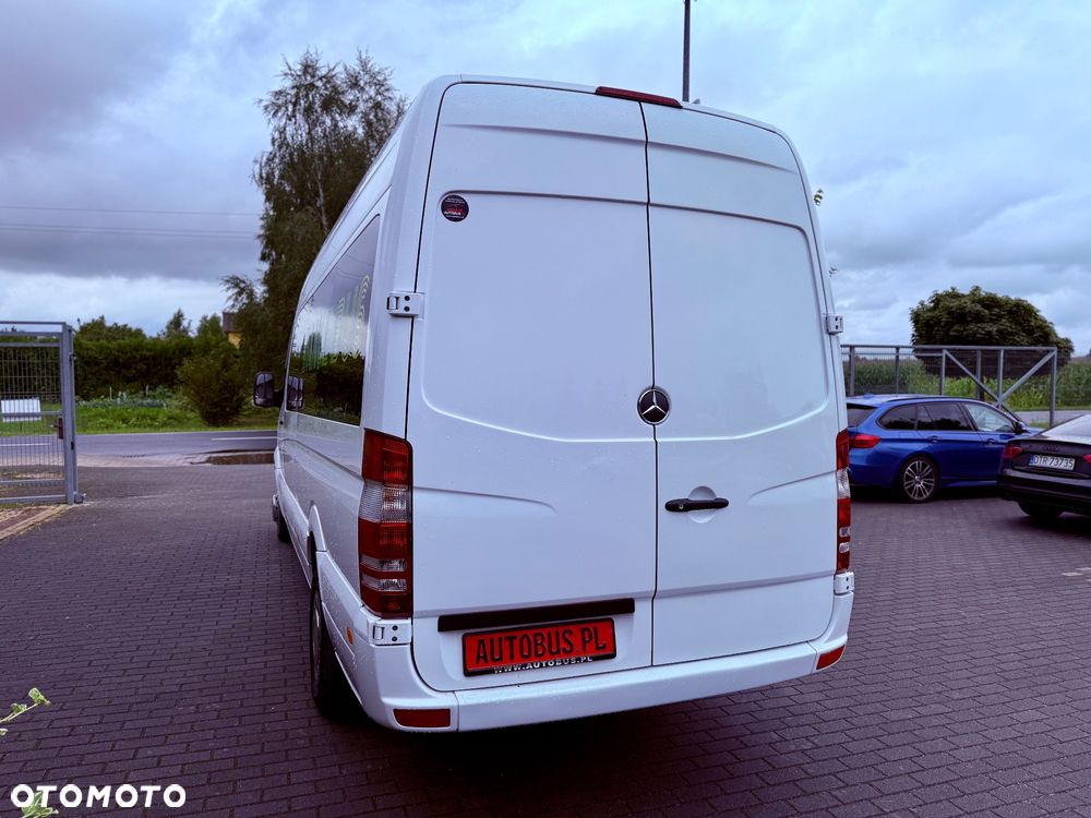 Mercedes-Benz Sprinter - 8